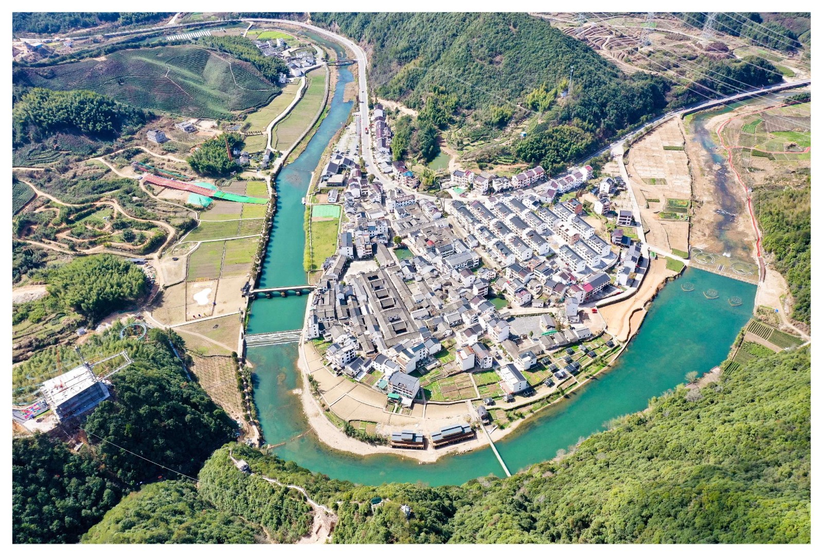 上河村2、.jpg
